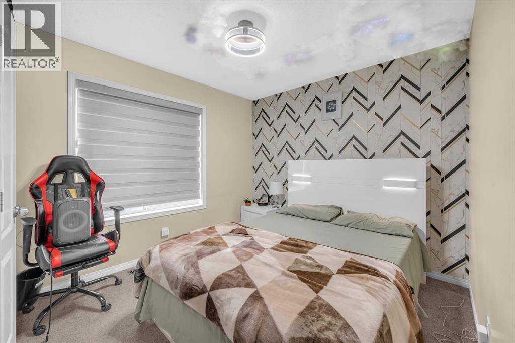 Photo 5 of 151 Marthas Meadows Close Ne, Calgary AB