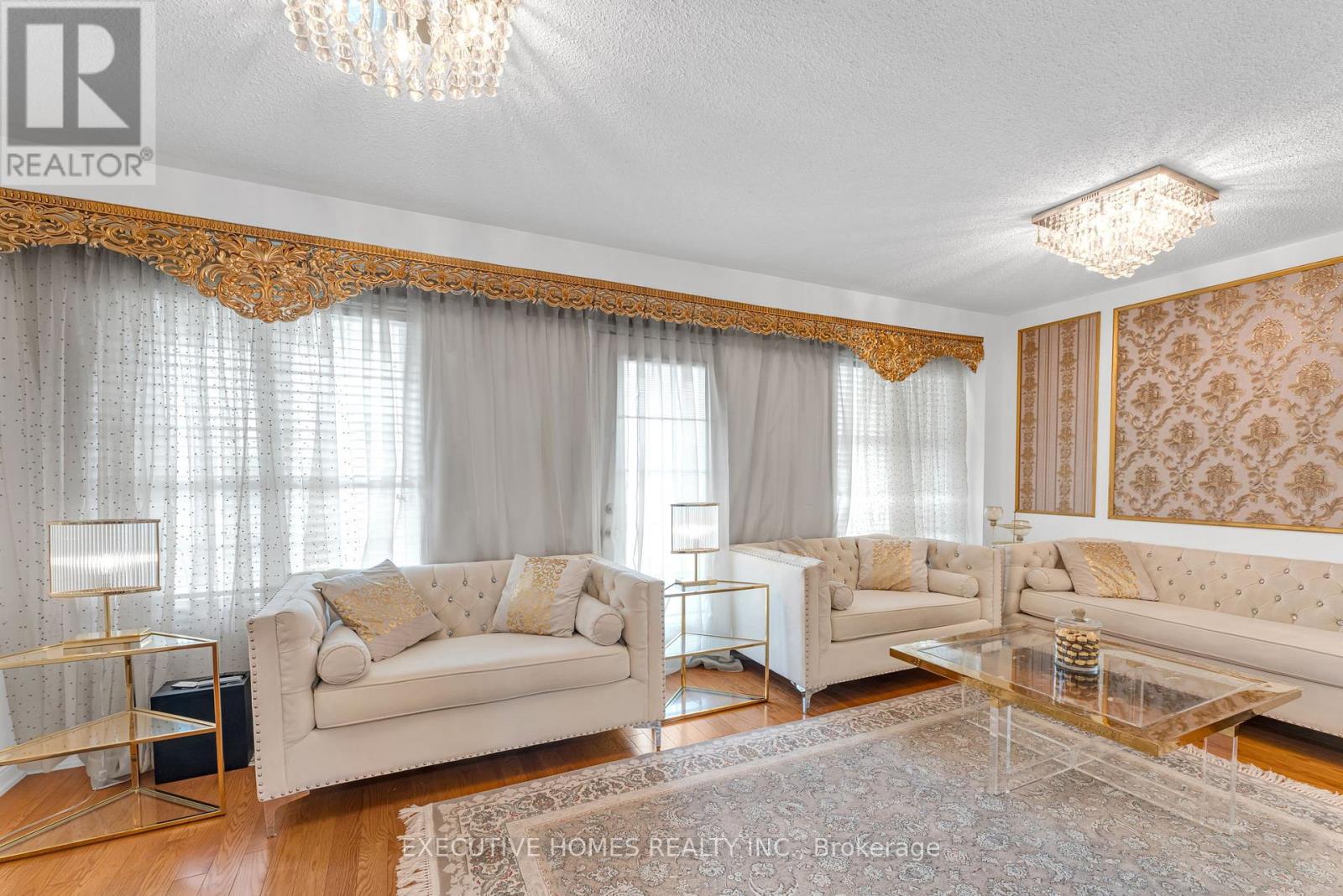 Photo 25 of 2478 William Jackson Drive, Pickering ON