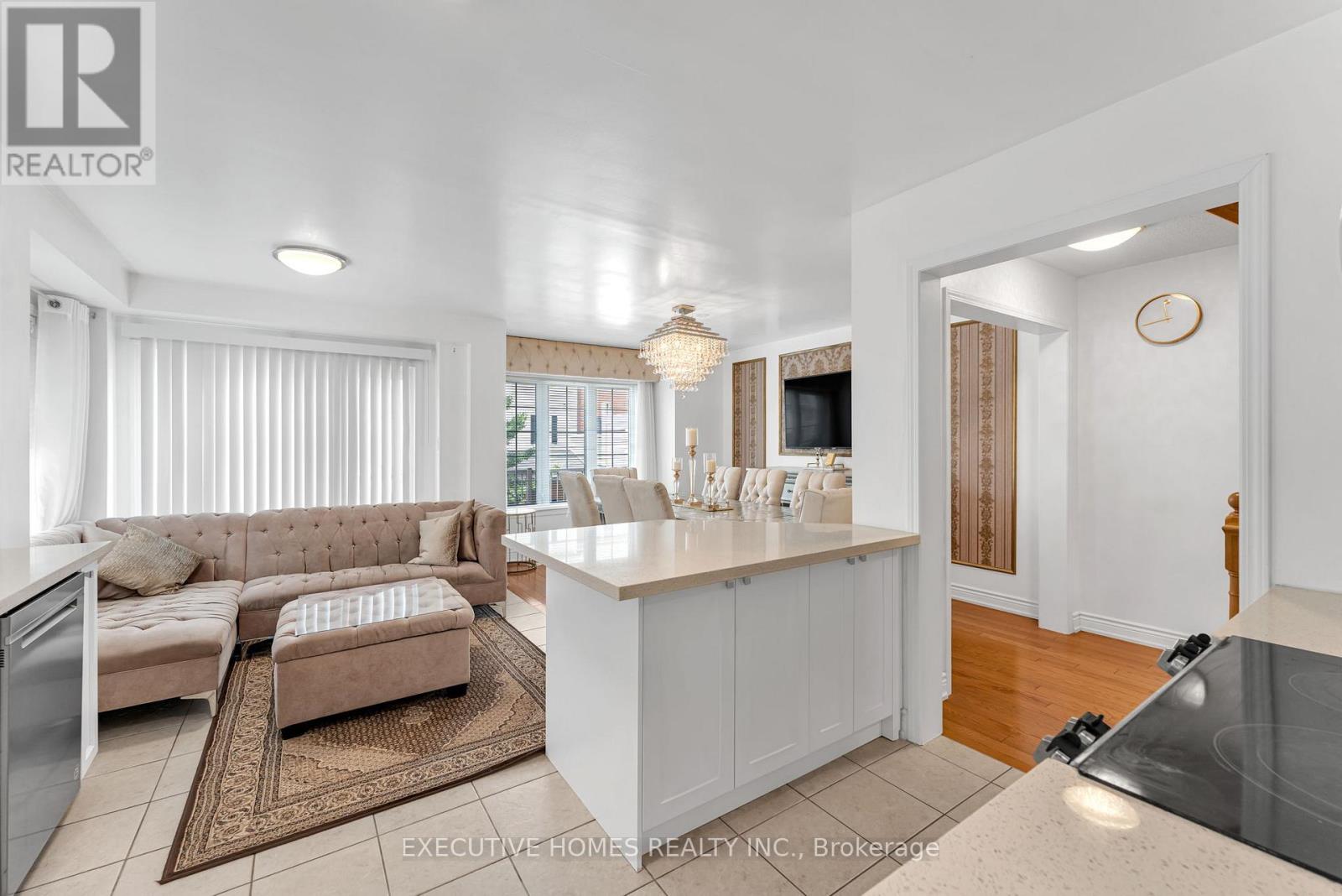 Photo 29 of 2478 William Jackson Drive, Pickering ON