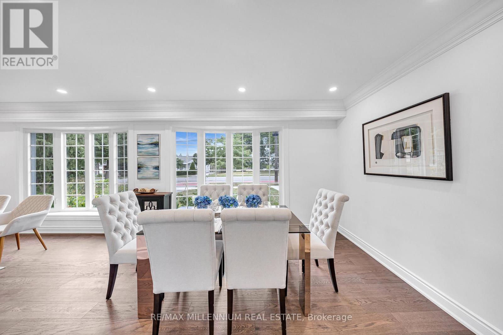 Photo 8 of 962 Midland Avenue, Toronto ON
