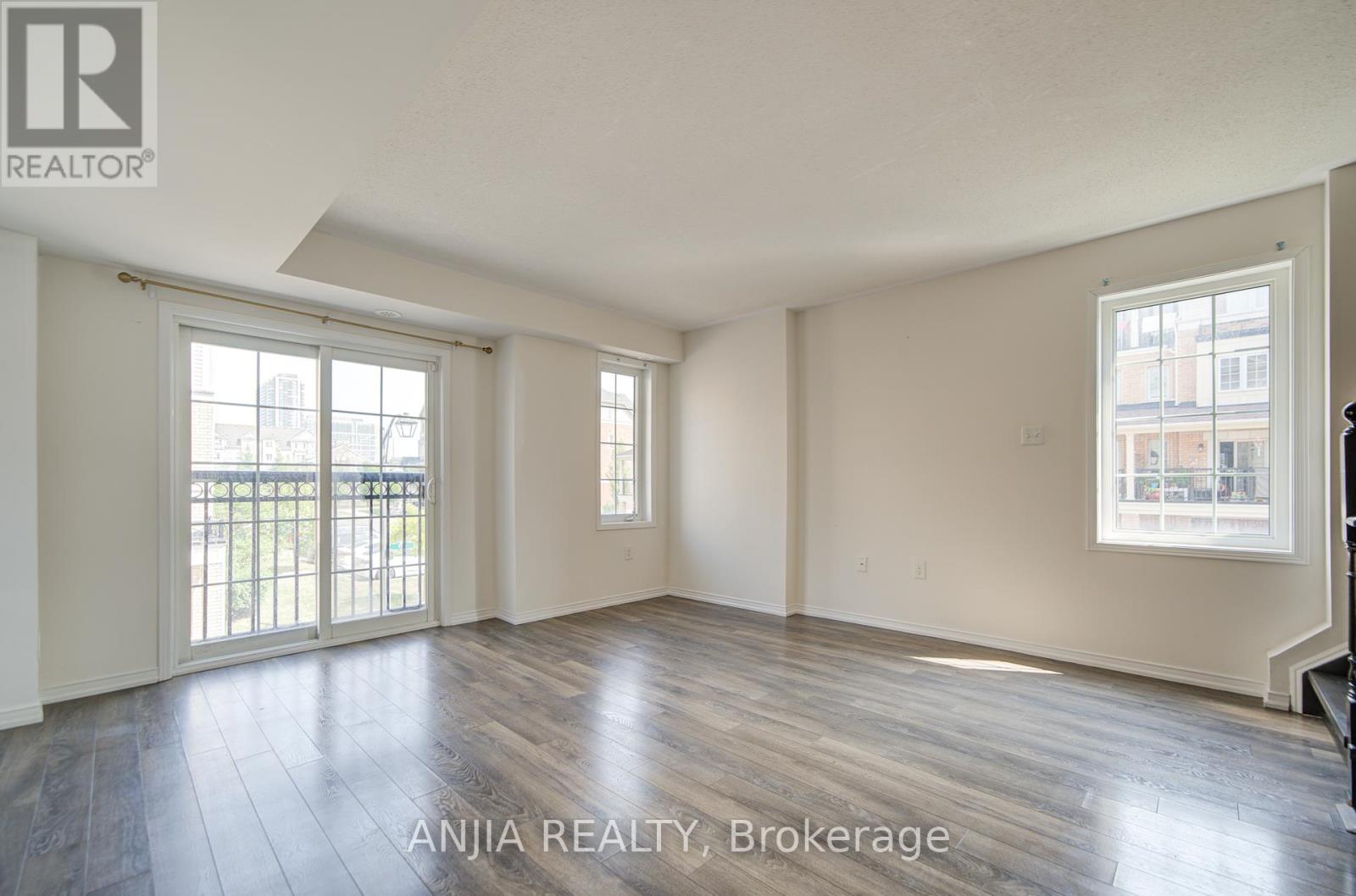 Photo 22 of 446 15 Filly Path, Oshawa ON