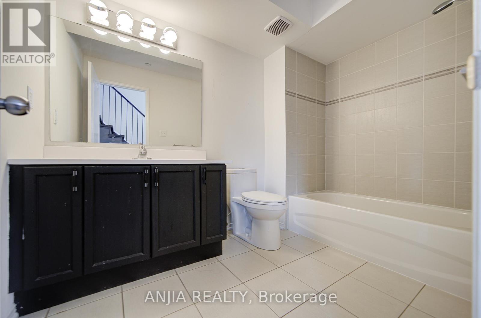 Photo 20 of 446 15 Filly Path, Oshawa ON