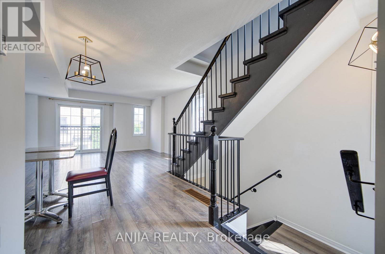Photo 42 of 446 15 Filly Path, Oshawa ON