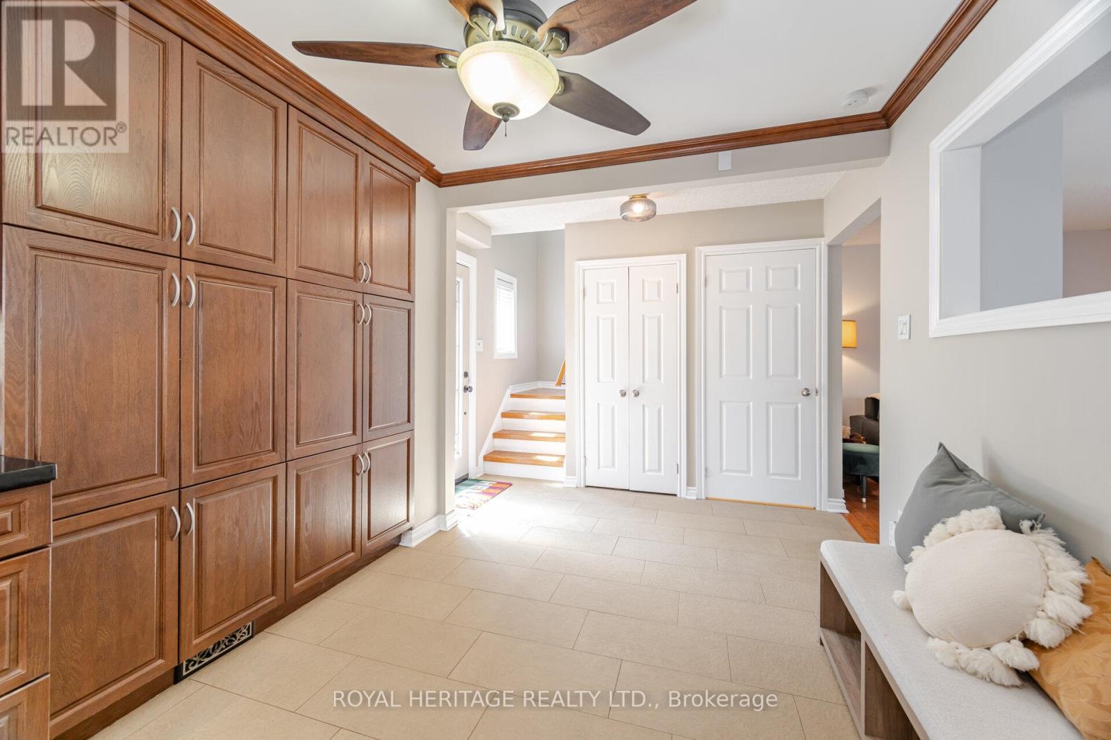Photo 12 of 6 Field Crescent, Ajax ON