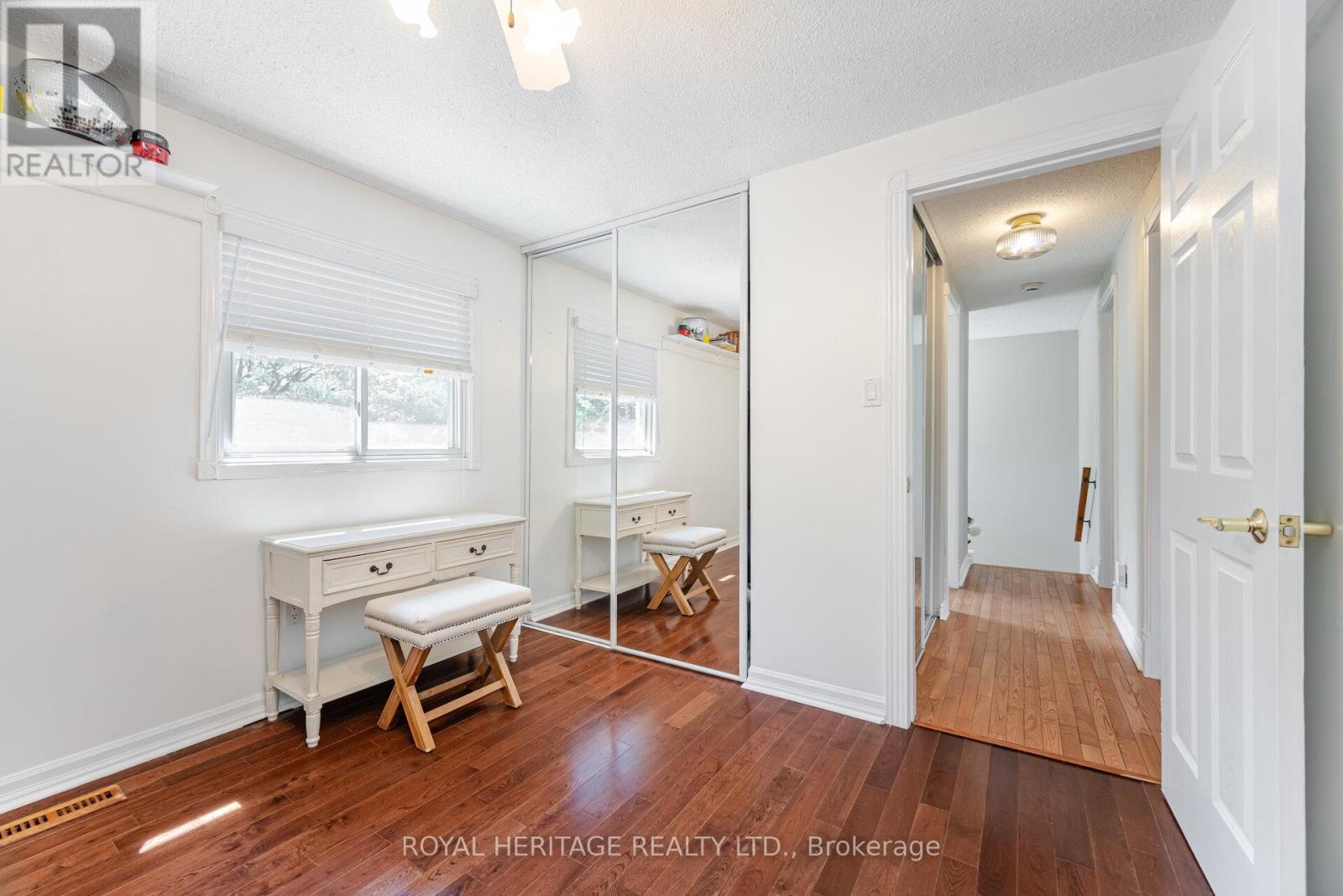 Photo 25 of 6 Field Crescent, Ajax ON