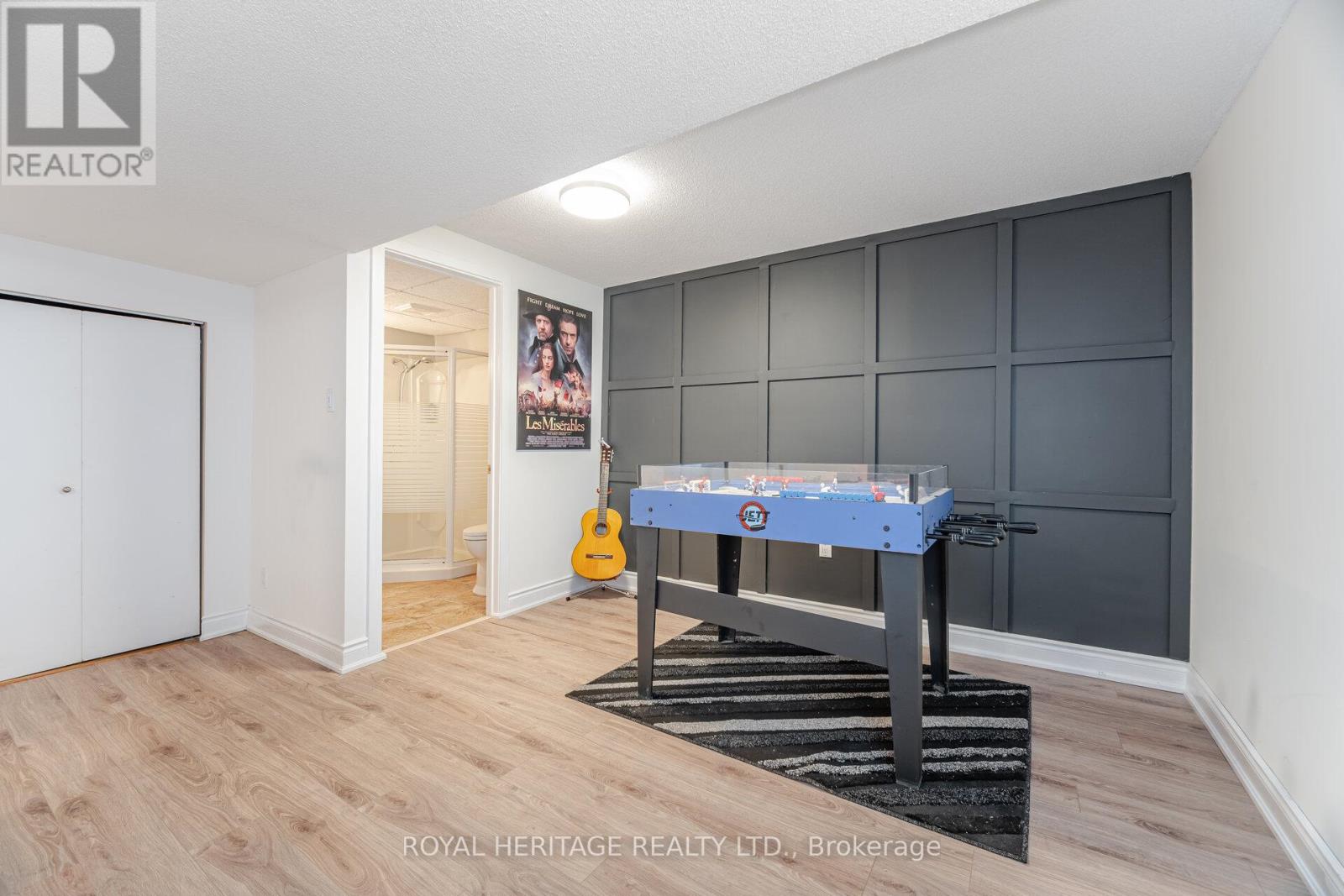 Photo 35 of 6 Field Crescent, Ajax ON