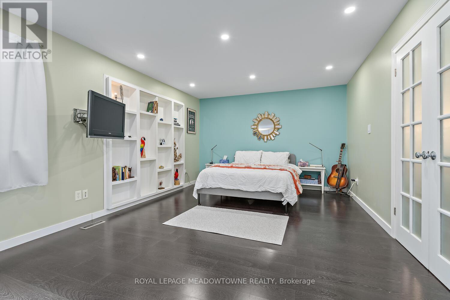 Photo 17 of 6963 Pamplona Mews, Mississauga ON