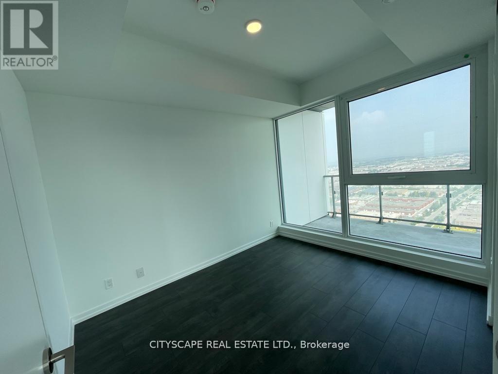 Photo 3 of 4003 1000 Portage Parkway, Vaughan ON