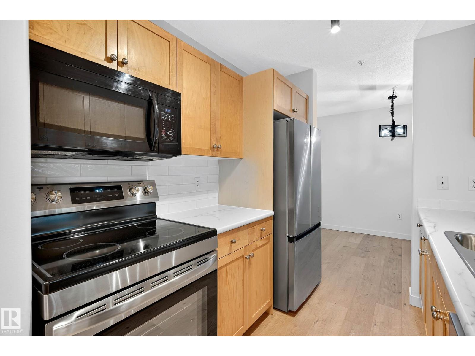 Photo 12 of 105 279 Suder Greens Dr Nw, Edmonton AB