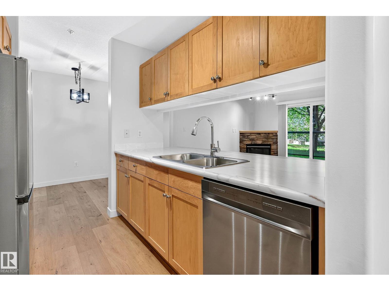 Photo 13 of 105 279 Suder Greens Dr Nw, Edmonton AB