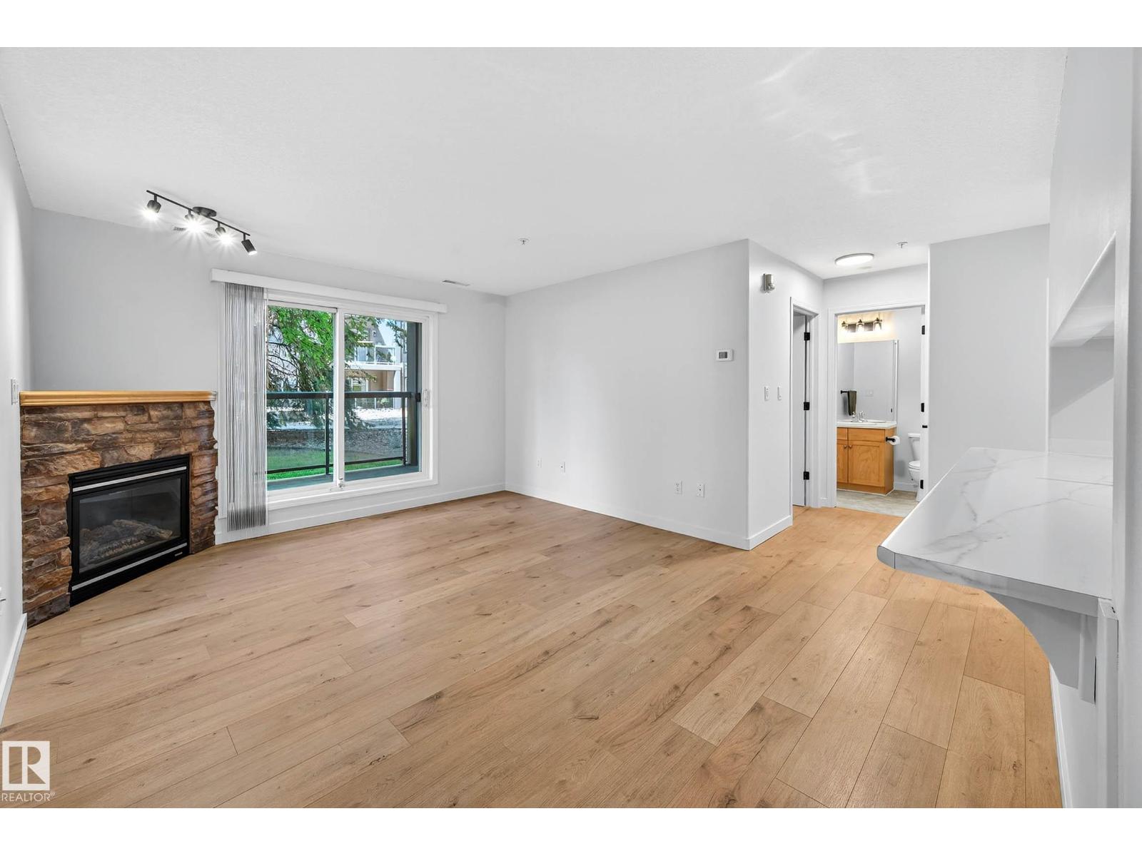 Photo 6 of 105 279 Suder Greens Dr Nw, Edmonton AB