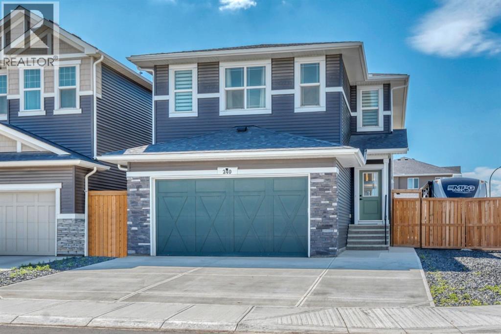 Photo 2 of 240 Creekstone Path Sw, Calgary AB