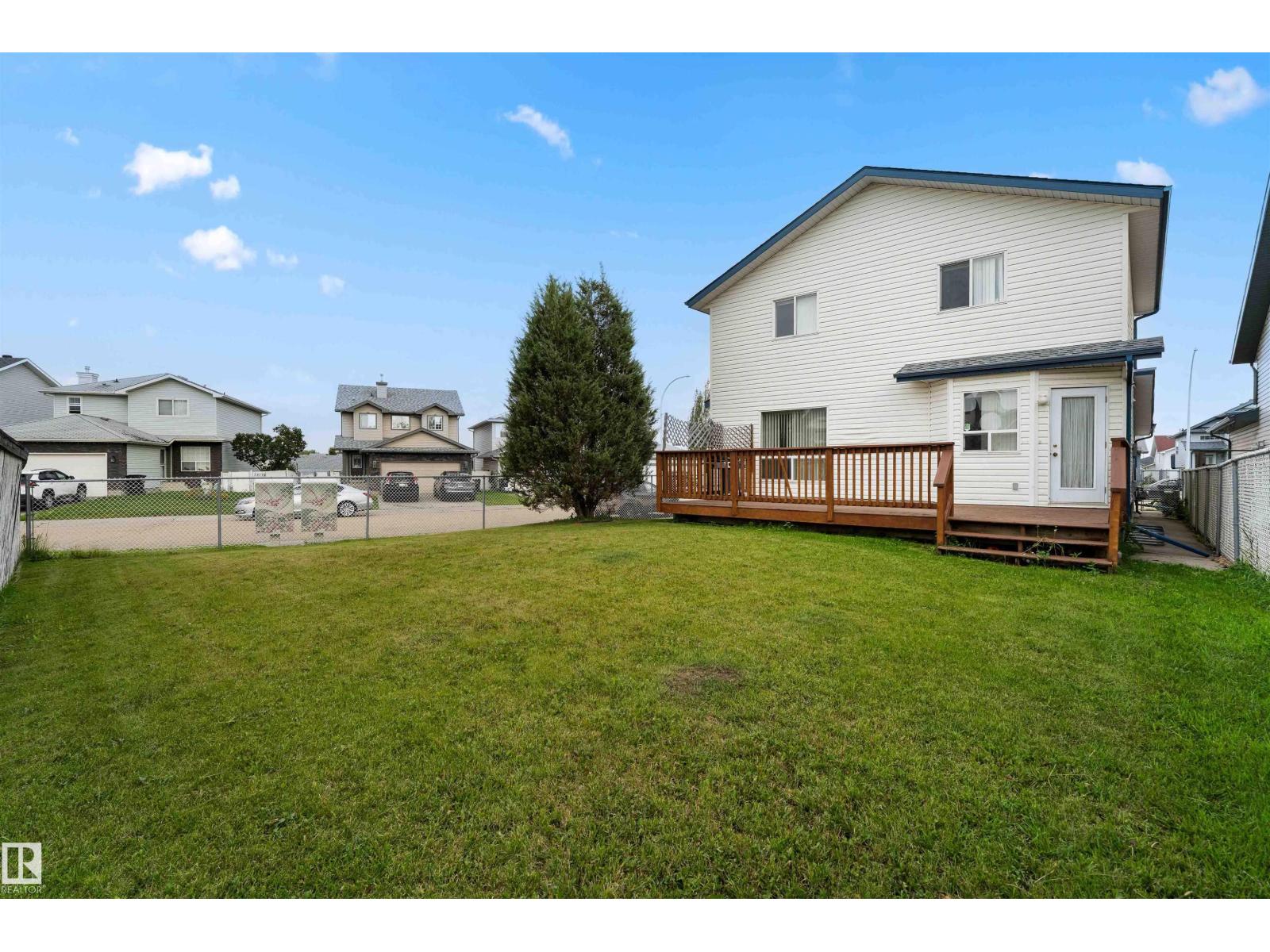 Photo 24 of 4804 147 Av Nw, Edmonton AB