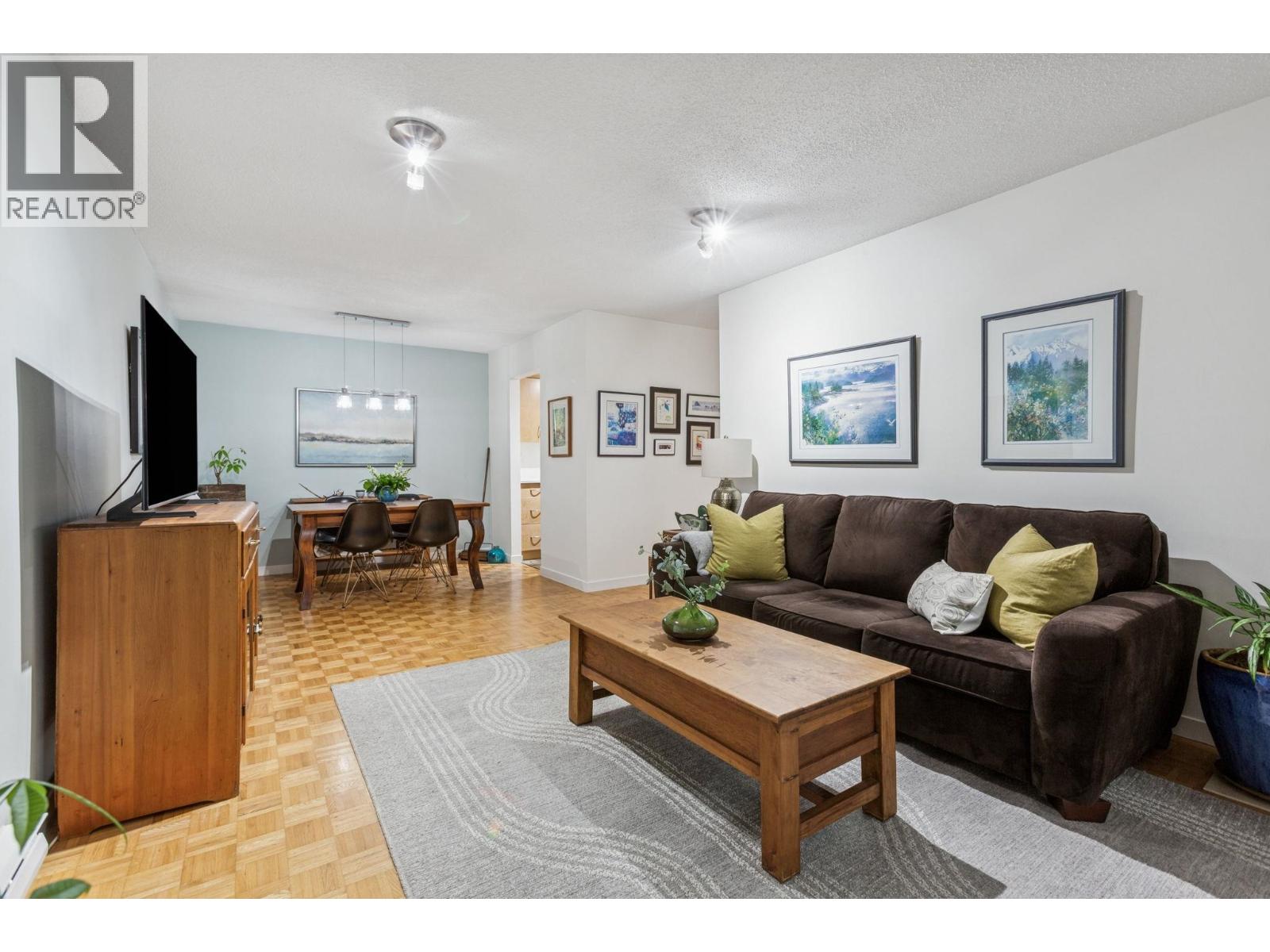 Photo 3 of 112 1429 E 4th Avenue, Vancouver BC