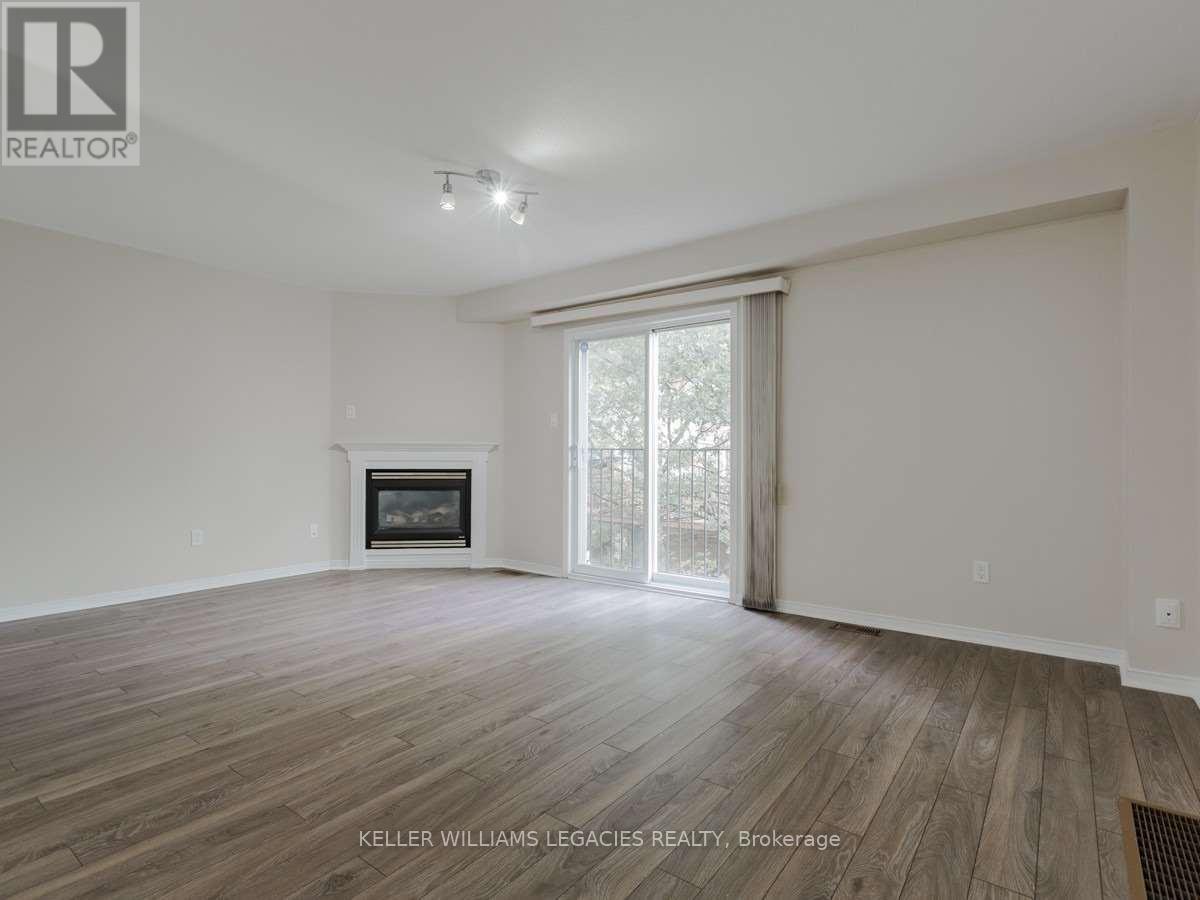 Photo 25 of 10 2370 Britannia Road W, Mississauga ON