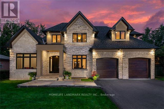 Photo 5 of 428 Sandmere Place, Oakville ON