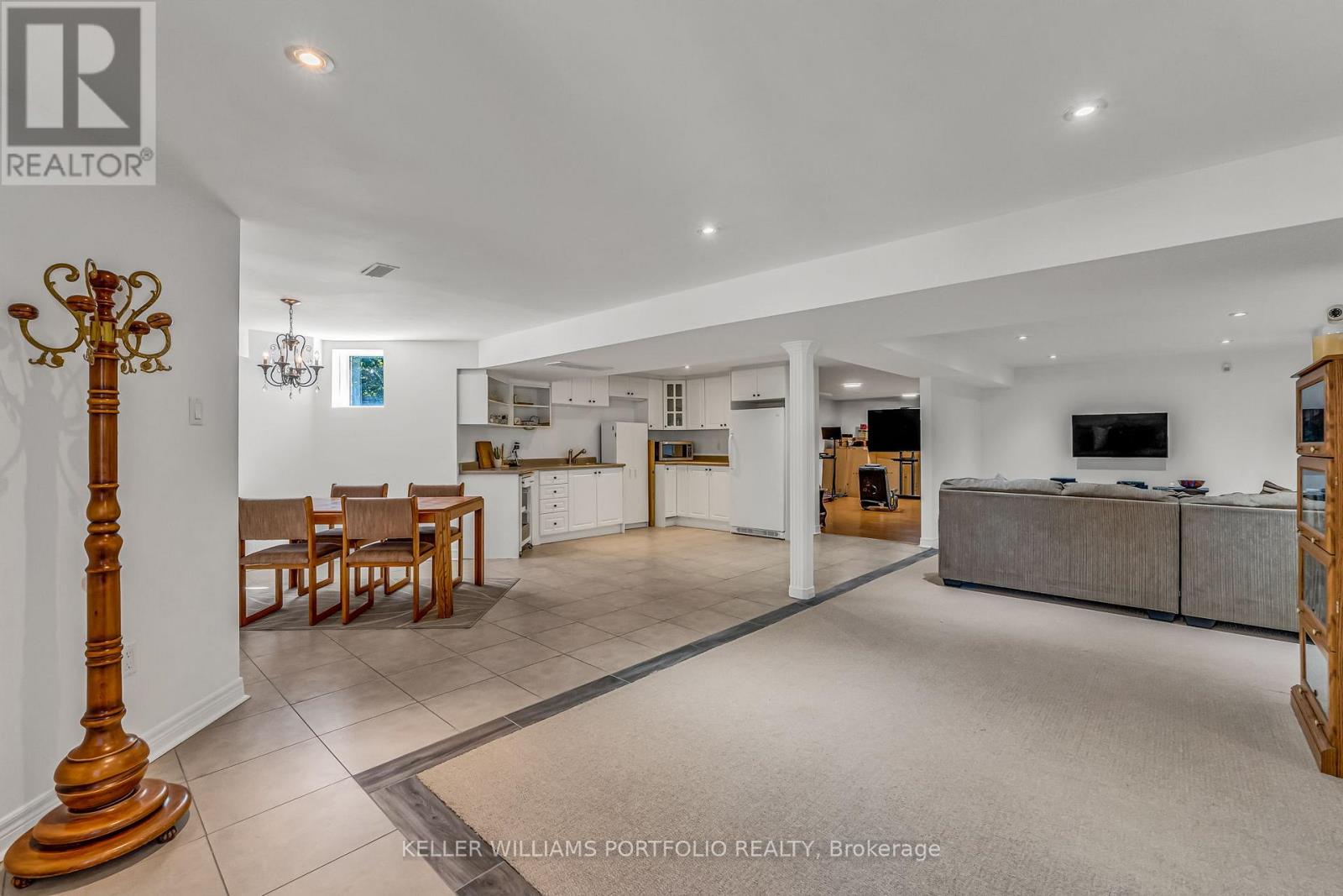 Photo 33 of 8 Vista View Court, Caledon ON