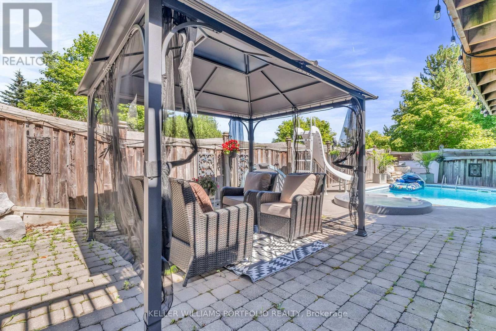 Photo 44 of 8 Vista View Court, Caledon ON