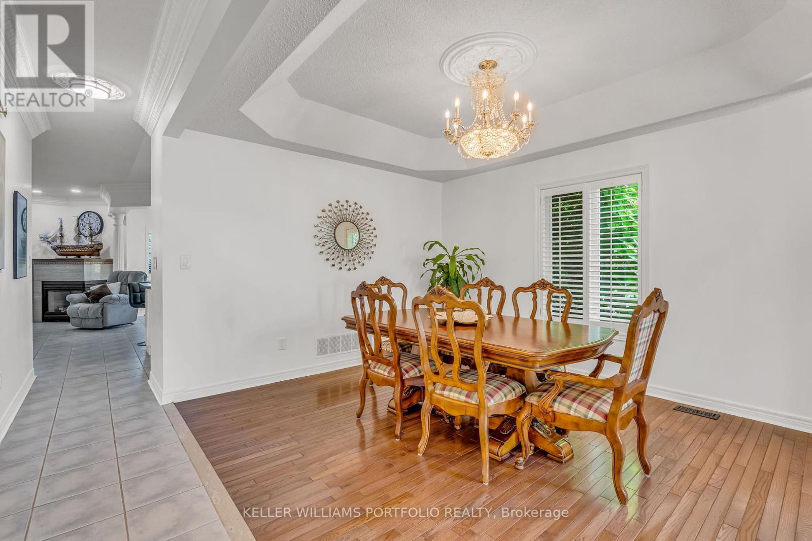 Photo 18 of 8 Vista View Court, Caledon ON