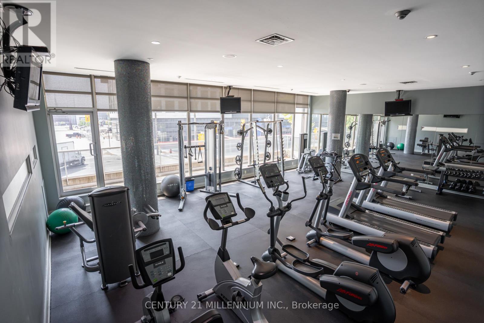 Photo 12 of 615 1050 The Queensway, Toronto ON