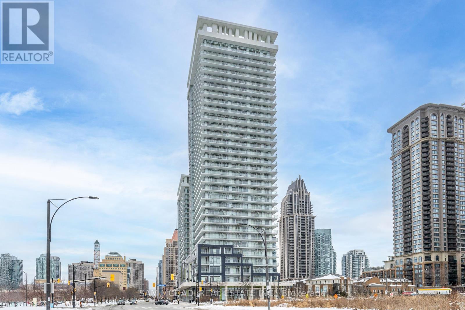 Photo 1 of 707 360 Square One Drive N, Mississauga ON