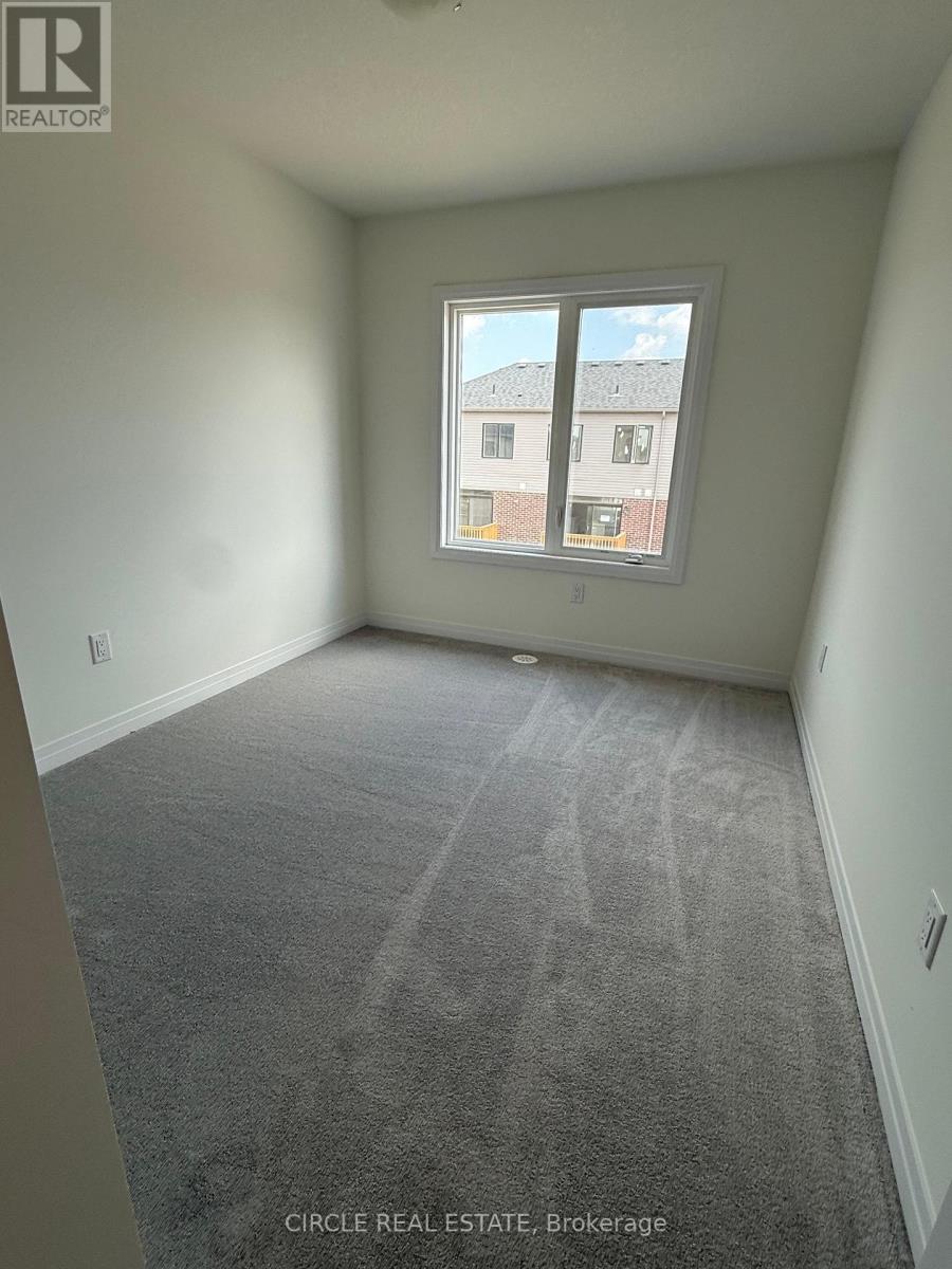 Photo 7 of 36 Hine Road, Brantford ON