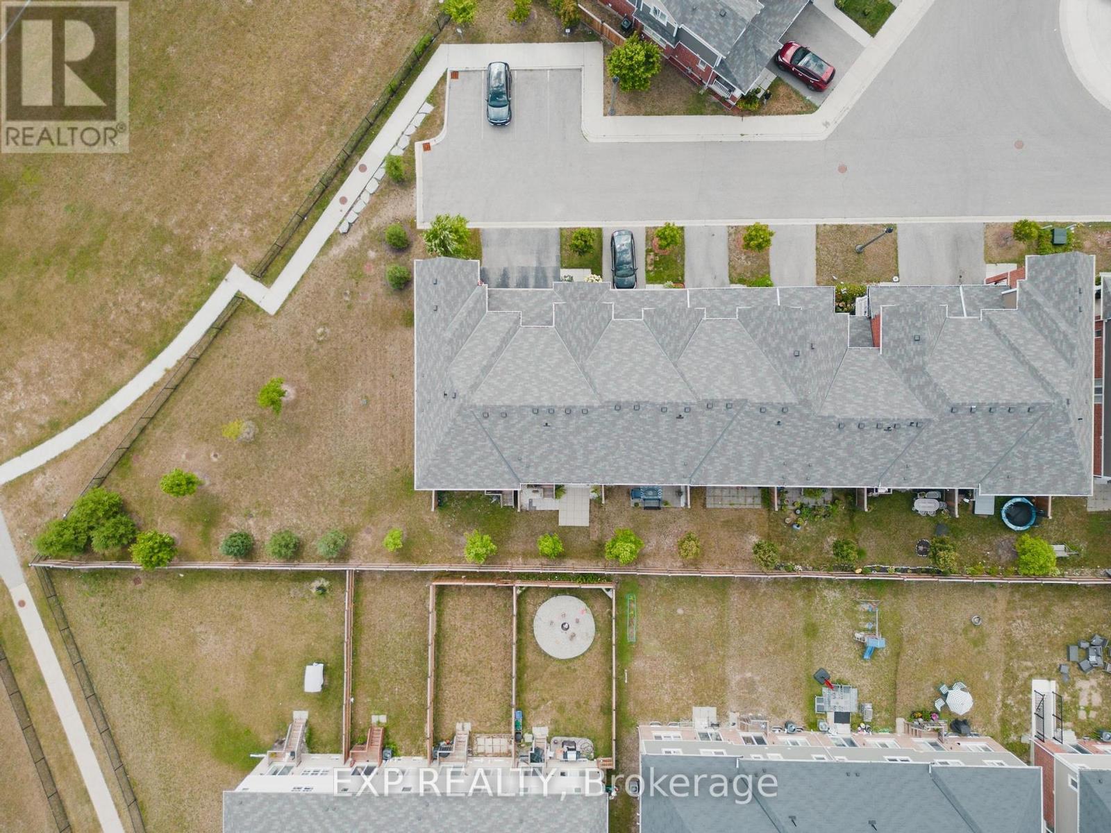 Photo 27 of 242 Waterbrook Lane, Kitchener ON