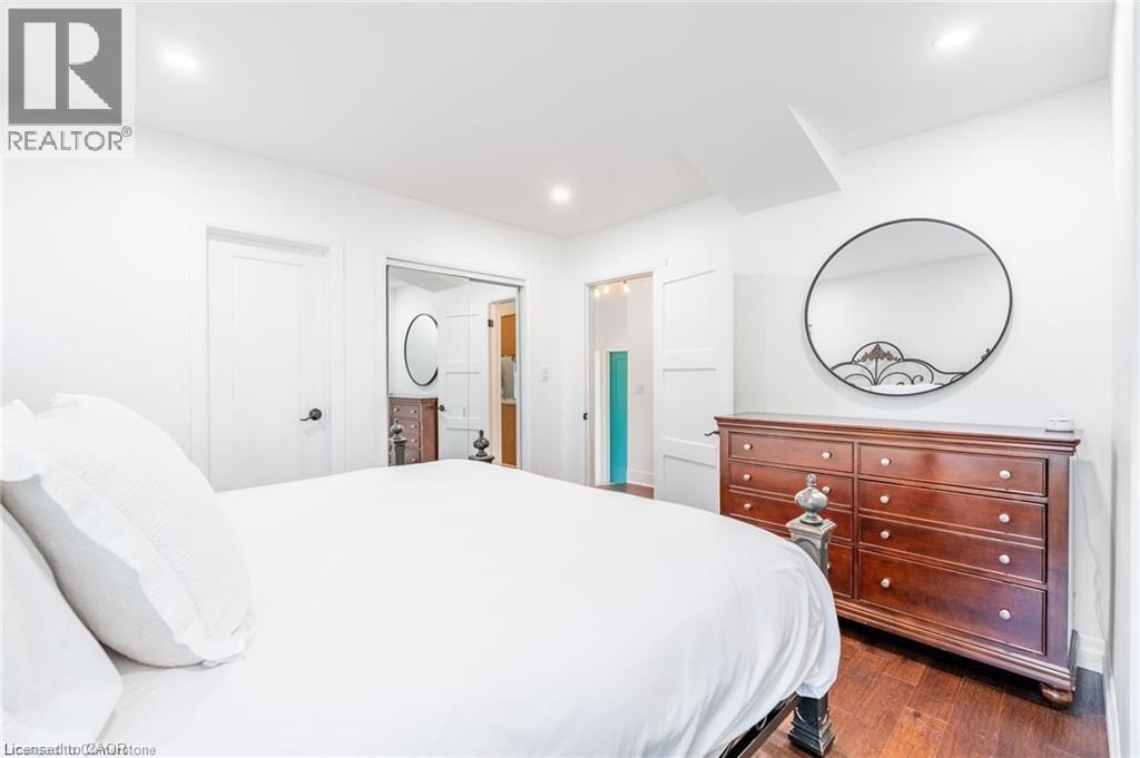 Photo 5 of 238 West 15th Street, Hamilton ON