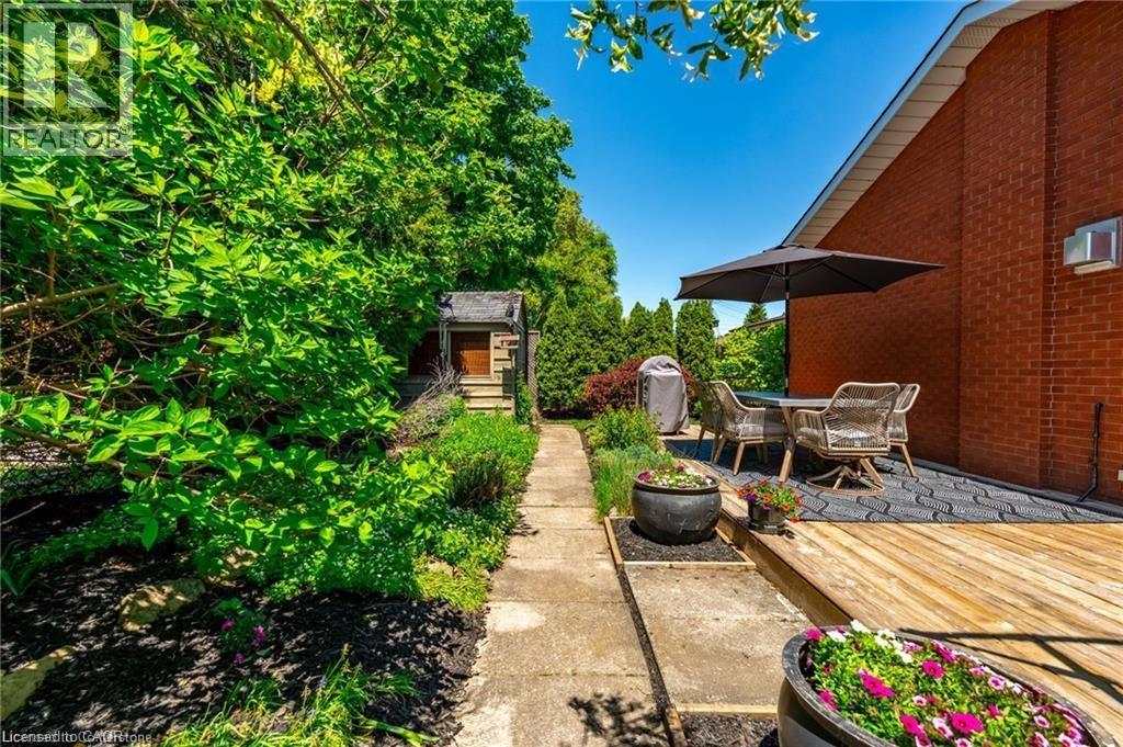 Photo 31 of 238 West 15th Street, Hamilton ON