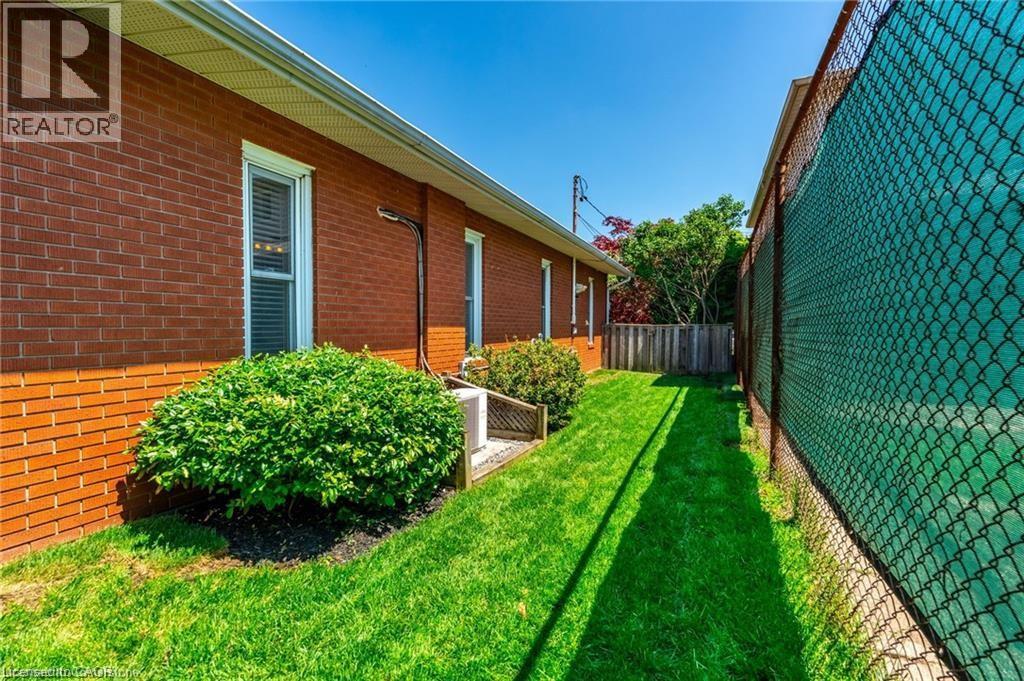 Photo 6 of 238 West 15th Street, Hamilton ON