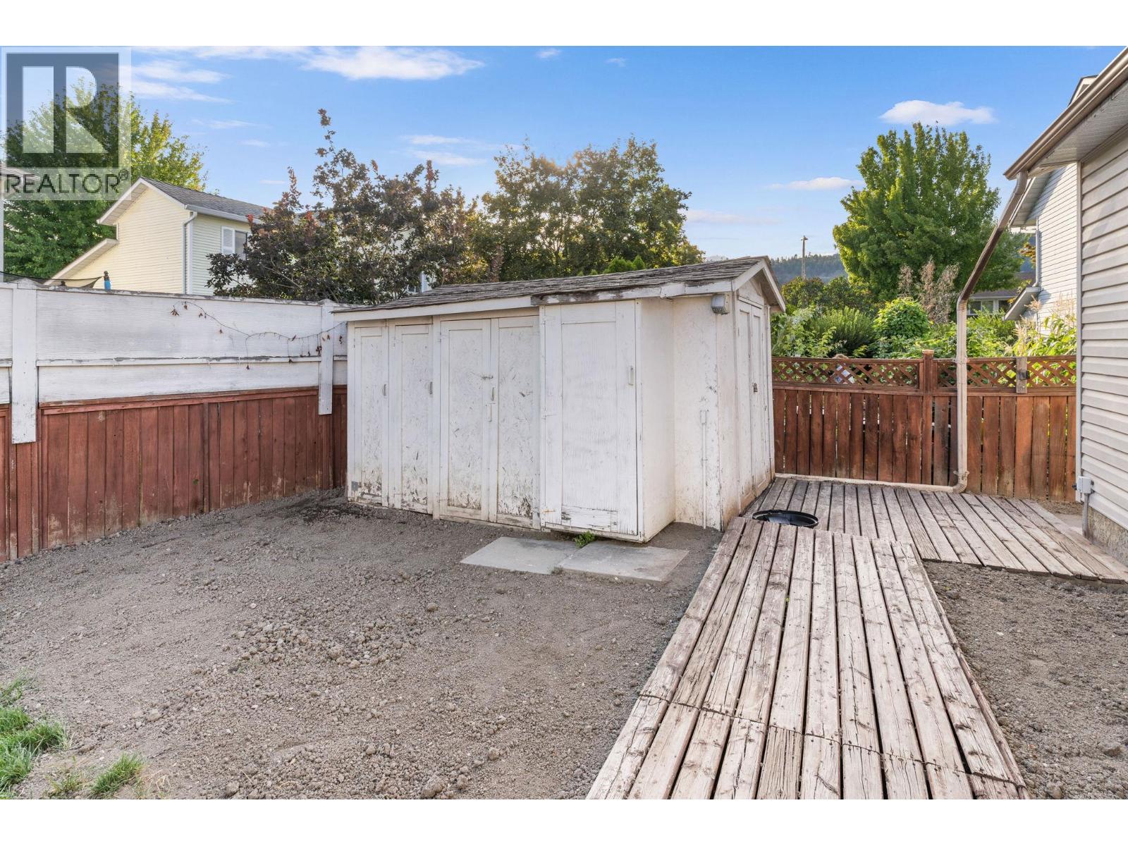 Photo 26 of 2050 Zinnia Road, Kelowna BC