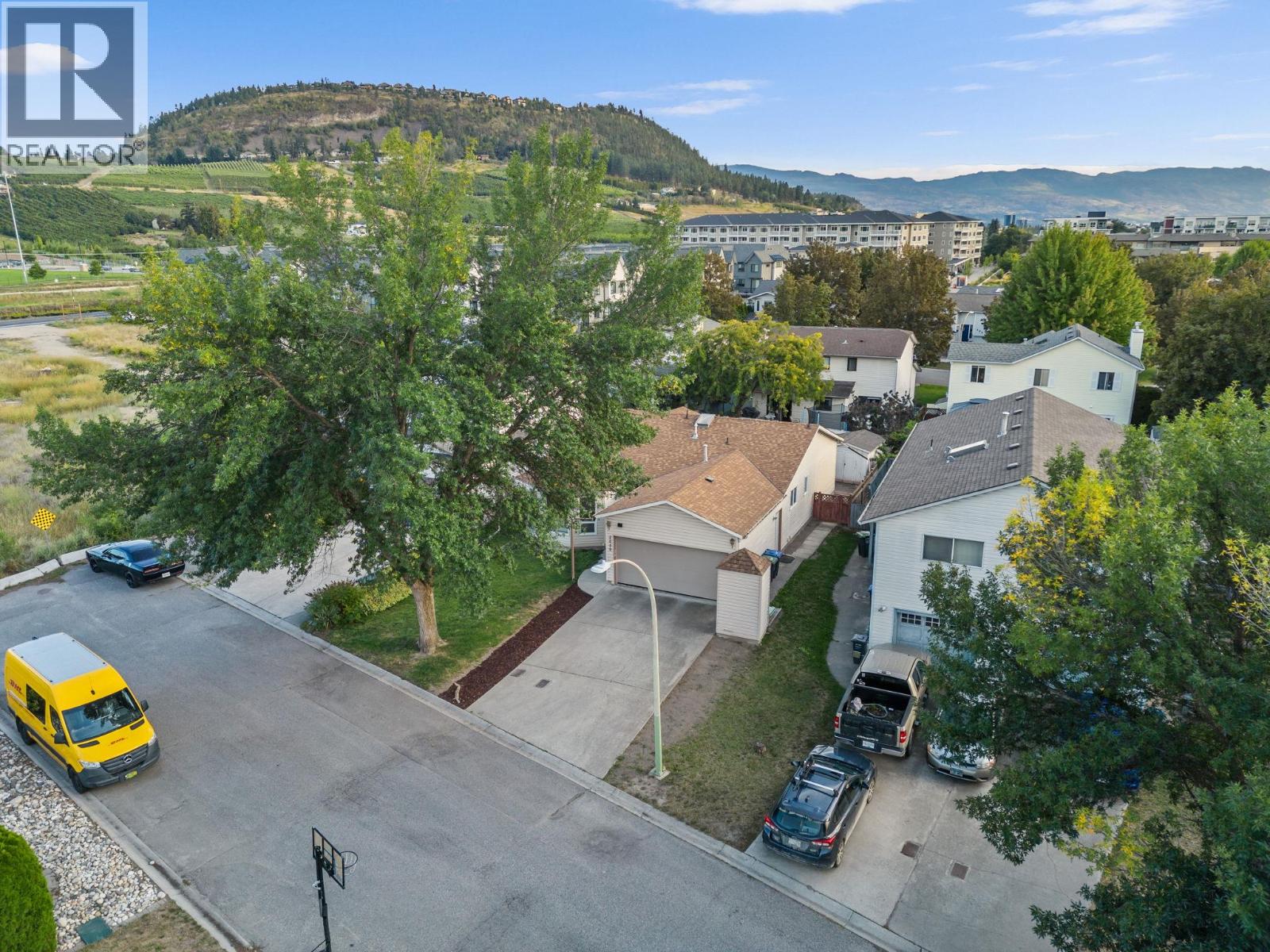Photo 33 of 2050 Zinnia Road, Kelowna BC