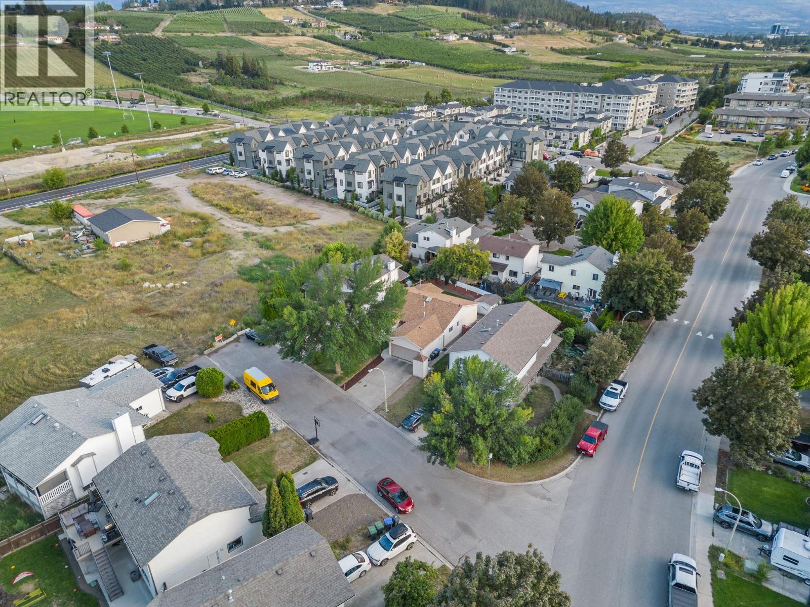 Photo 34 of 2050 Zinnia Road, Kelowna BC