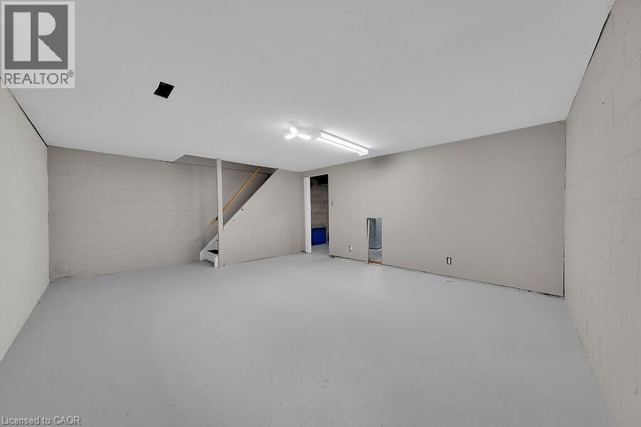 Photo 30 of 1015 Upper Gage Avenue Unit 4, Hamilton ON