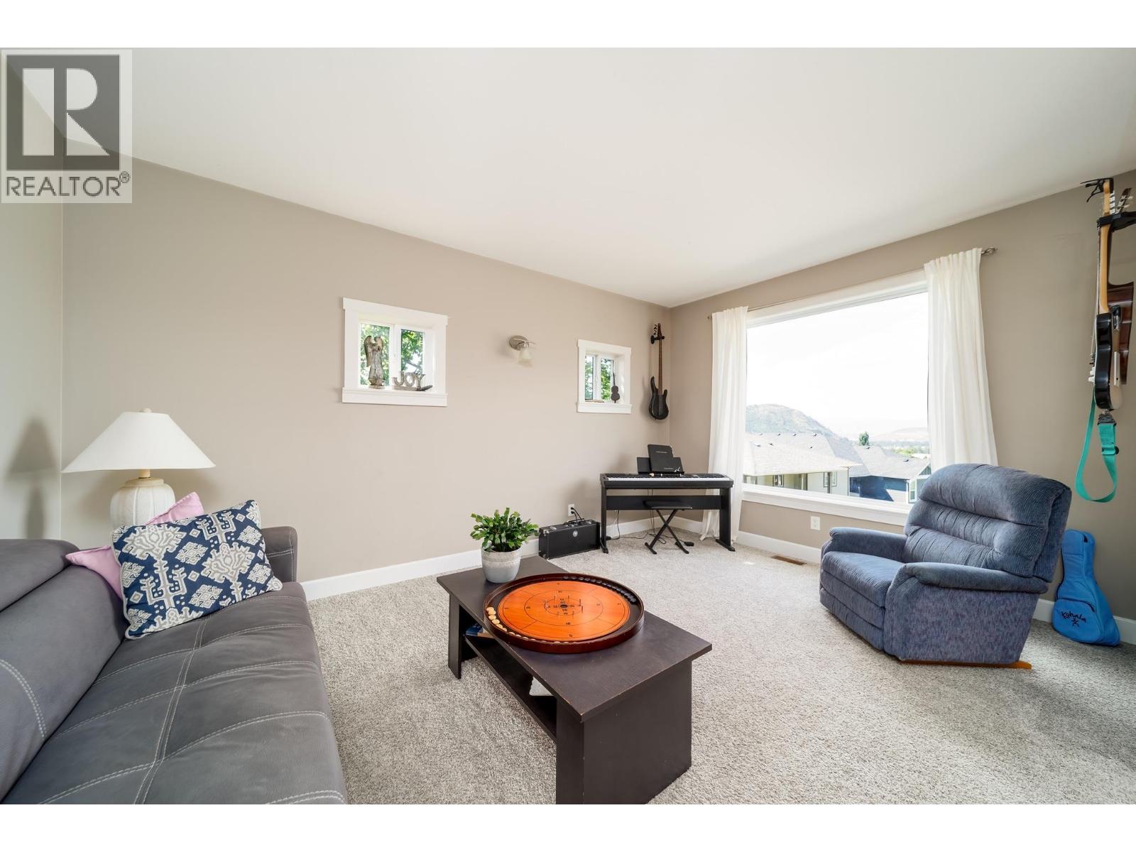  2052 Sunview Drive, West Kelowna