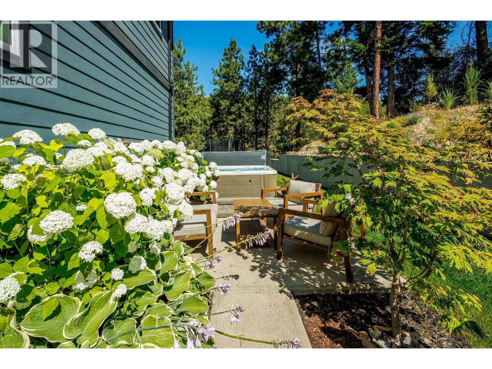  2052 Sunview Drive, West Kelowna