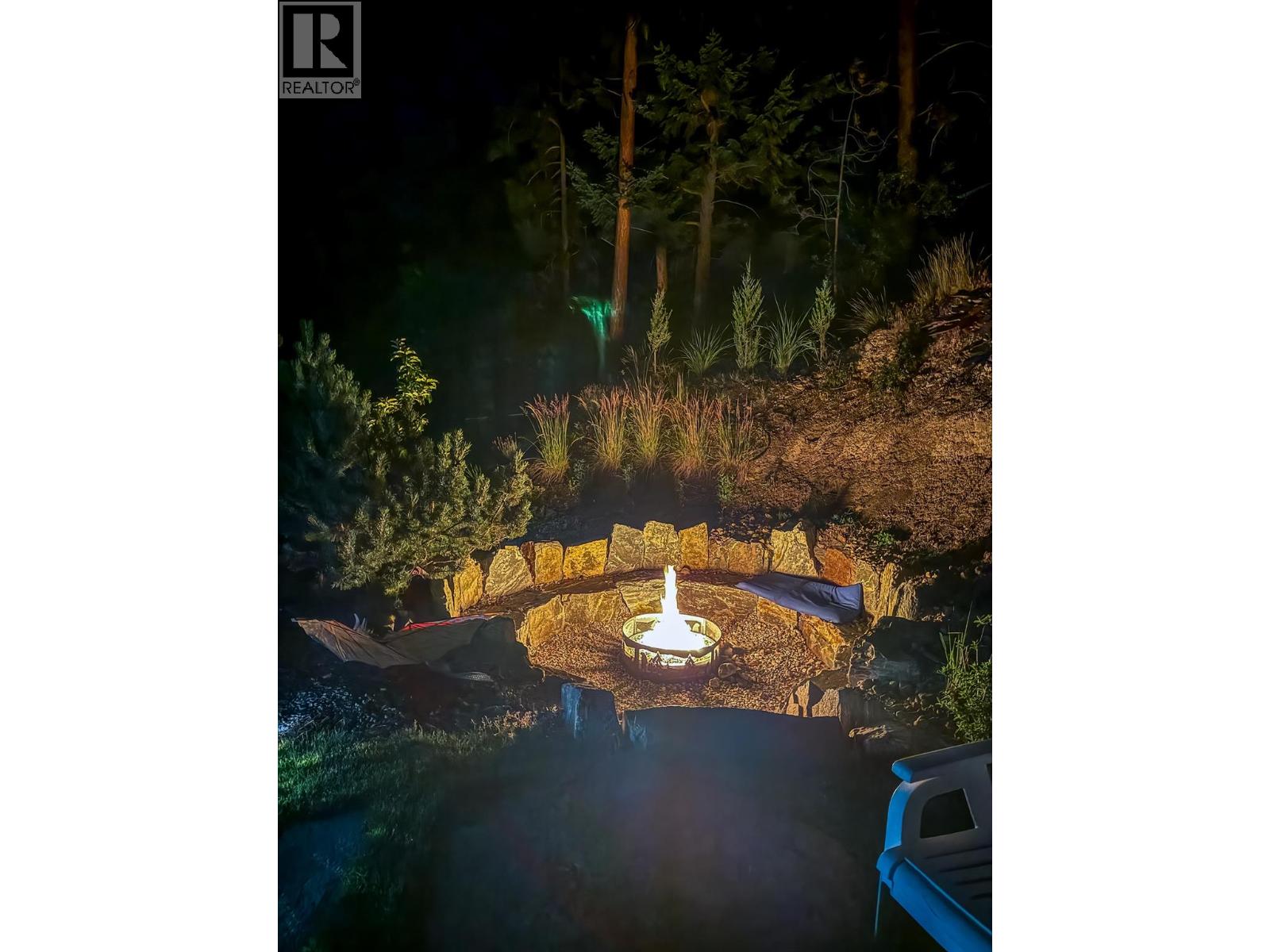  2052 Sunview Drive, West Kelowna