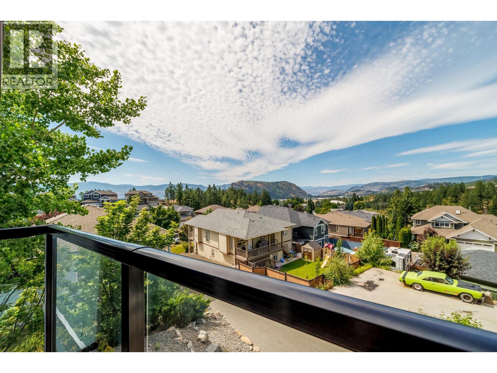  2052 Sunview Drive, West Kelowna
