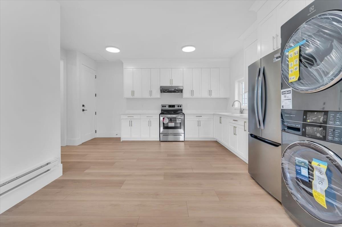 Photo 16 of 23820 Old Yale Road, Langley BC