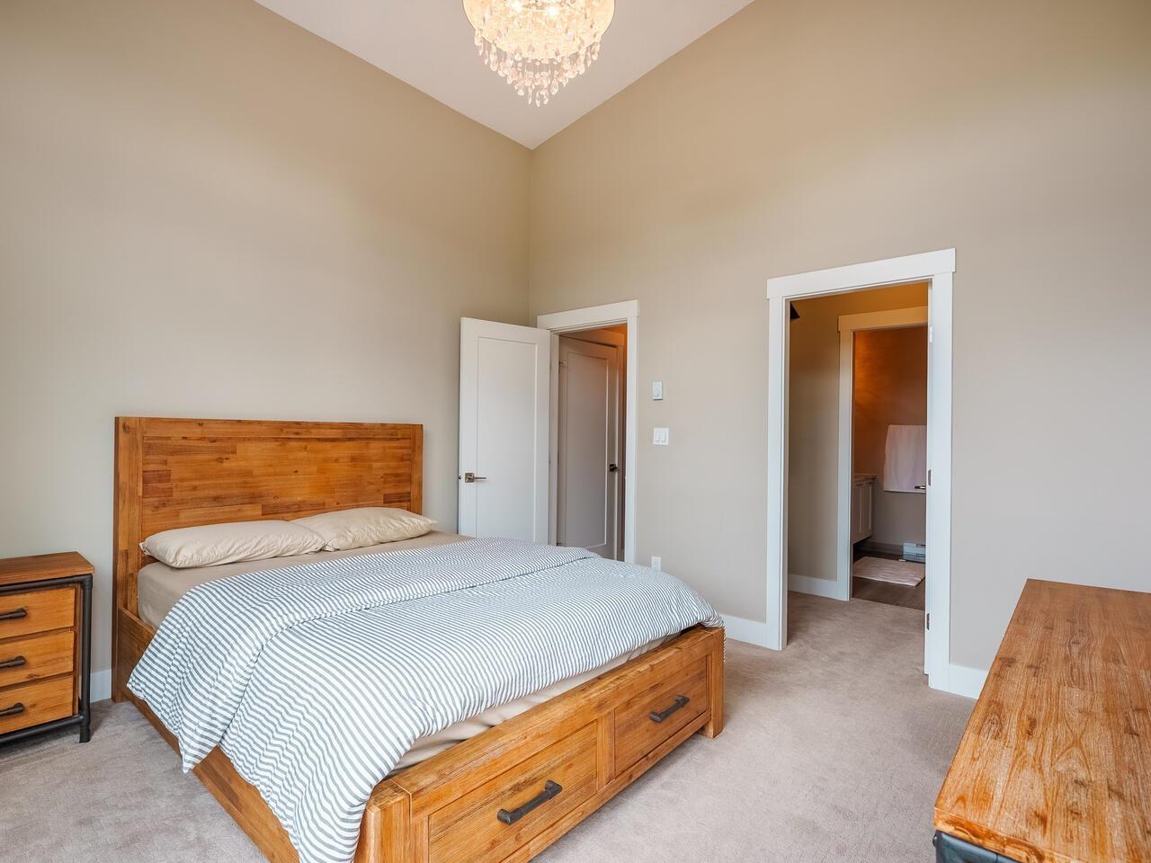 Photo 4 of 28 16488 64 Avenue, Surrey BC
