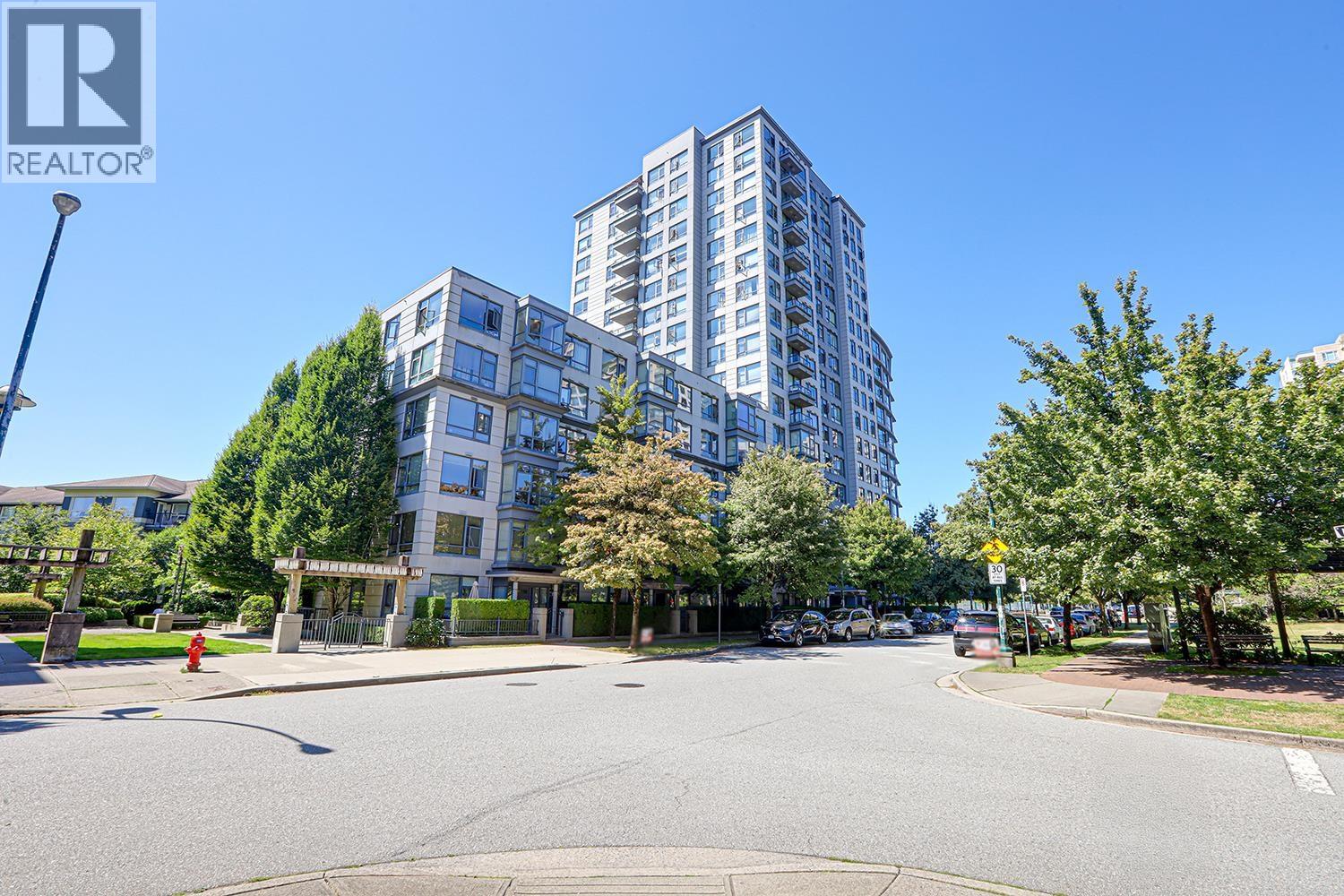 Photo 18 of 308 3520 Crowley Drive, Vancouver BC