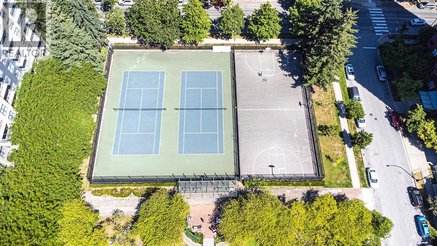 Photo 14 of 308 3520 Crowley Drive, Vancouver BC