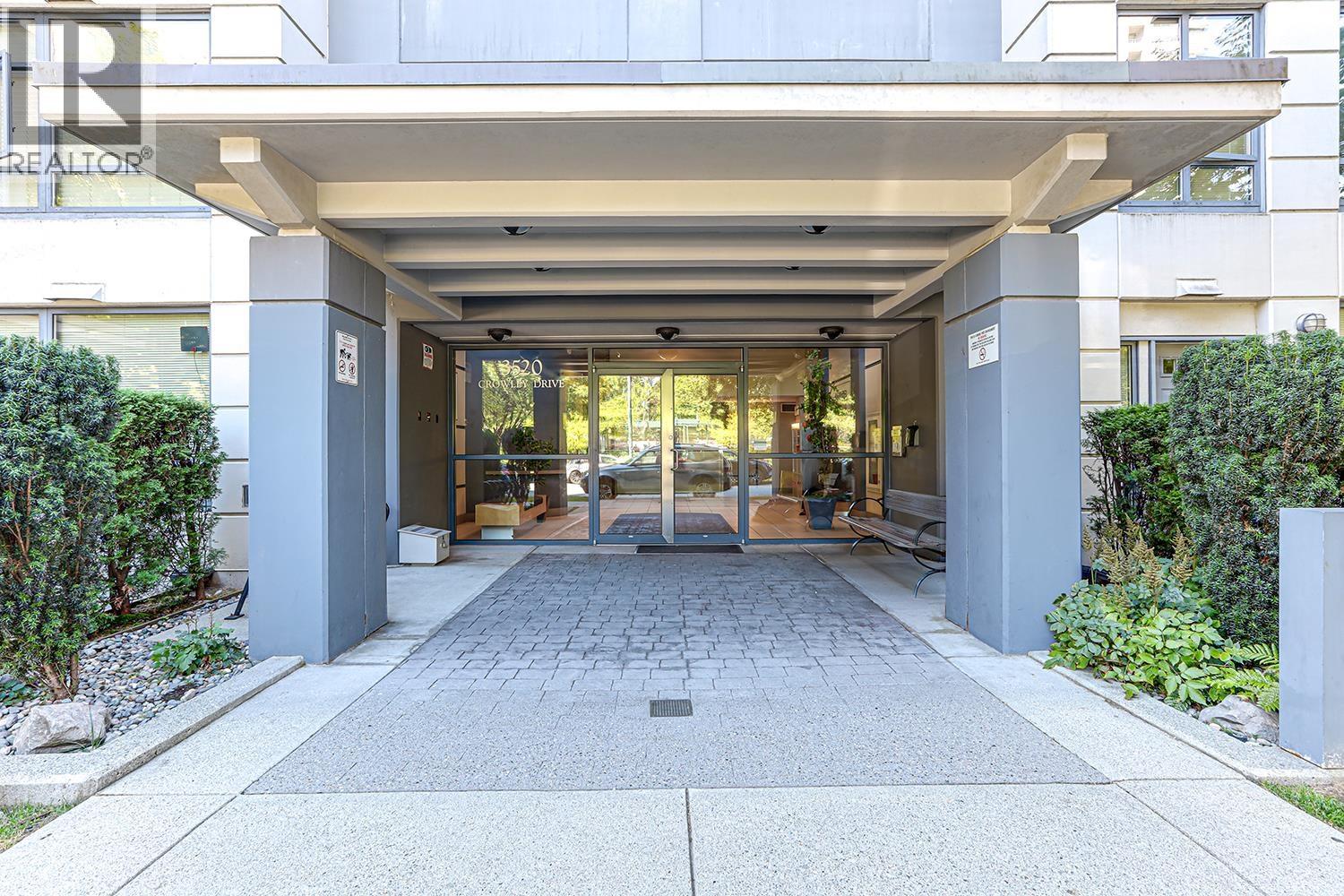 Photo 7 of 308 3520 Crowley Drive, Vancouver BC