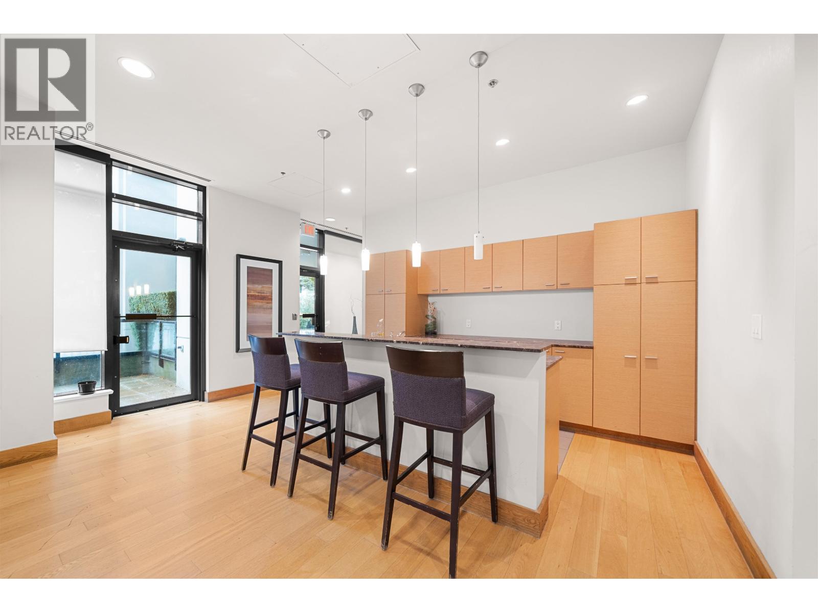 Photo 7 of 607 7063 Hall Avenue, Burnaby BC