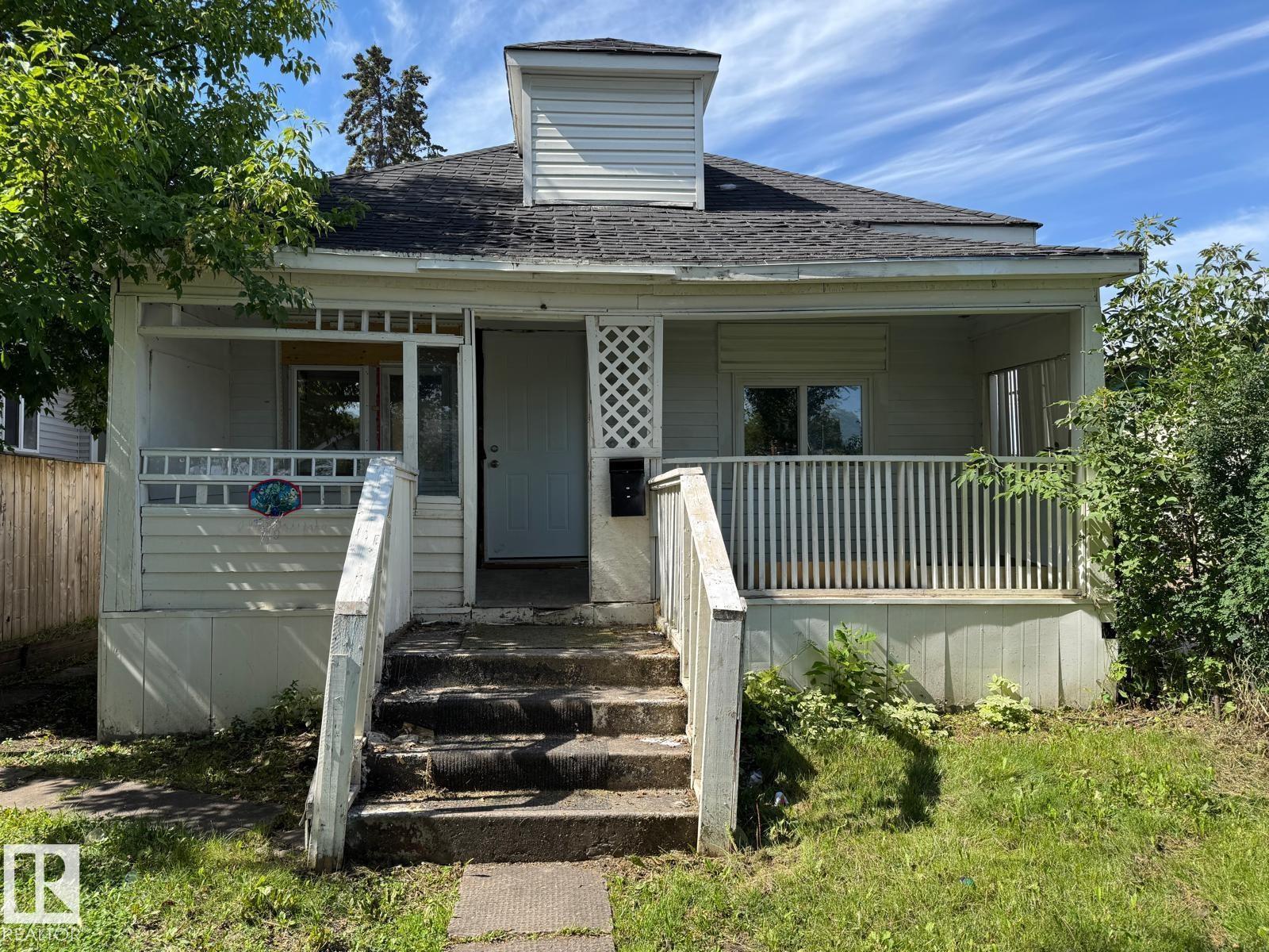 Photo 35 of 11734 87 St Nw, Edmonton AB