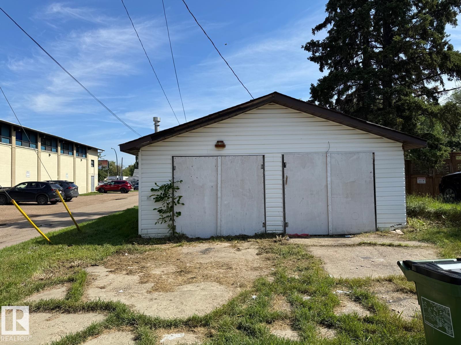 Photo 37 of 11734 87 St Nw, Edmonton AB