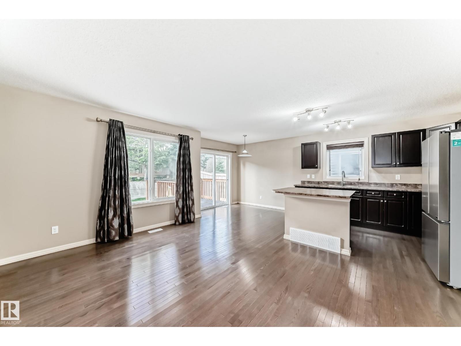 Photo 17 of 7 655 Tamarack Rd Nw, Edmonton AB