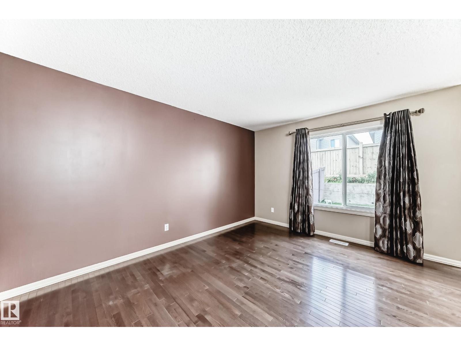 Photo 18 of 7 655 Tamarack Rd Nw, Edmonton AB