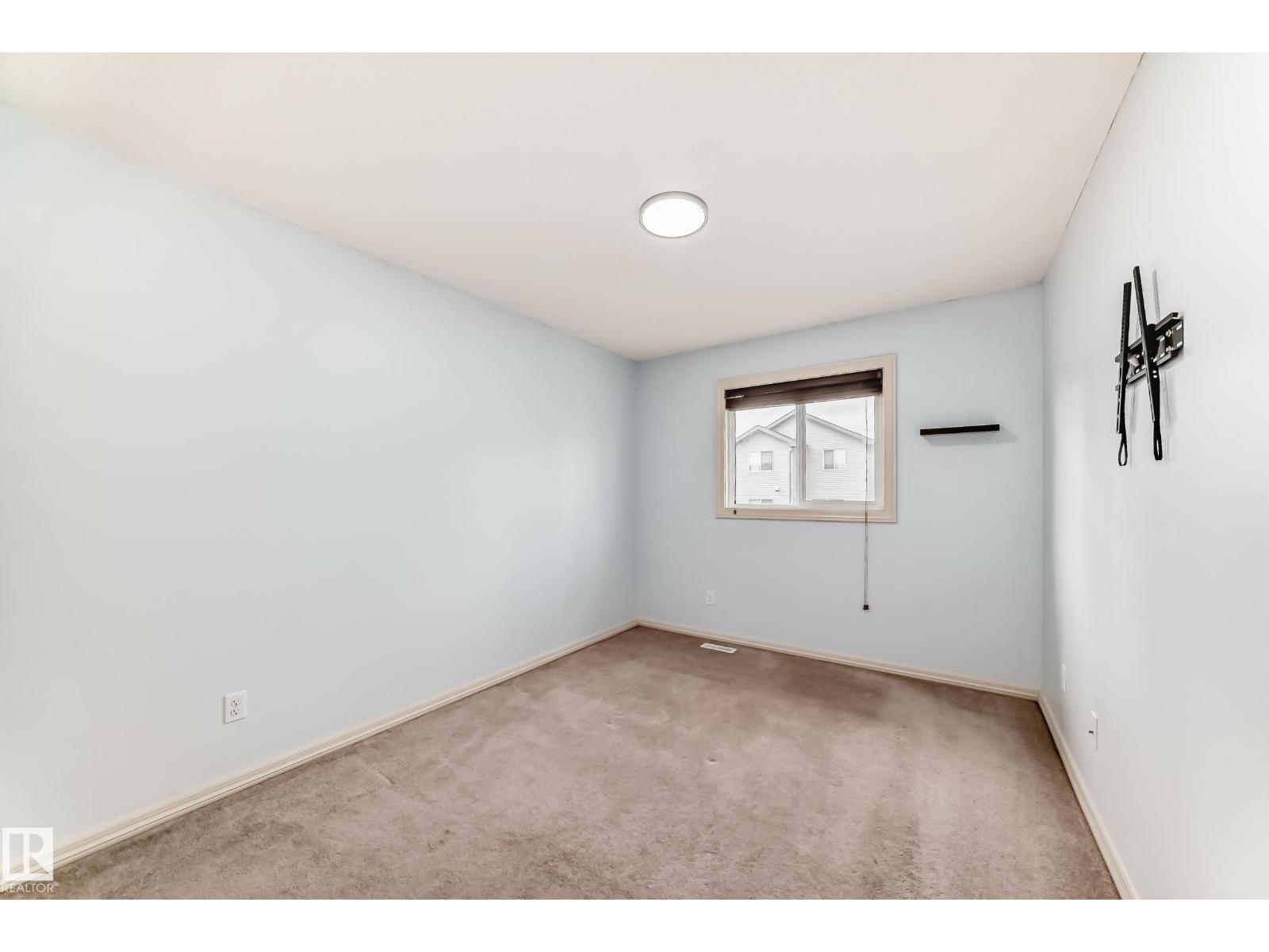 Photo 32 of 7 655 Tamarack Rd Nw, Edmonton AB