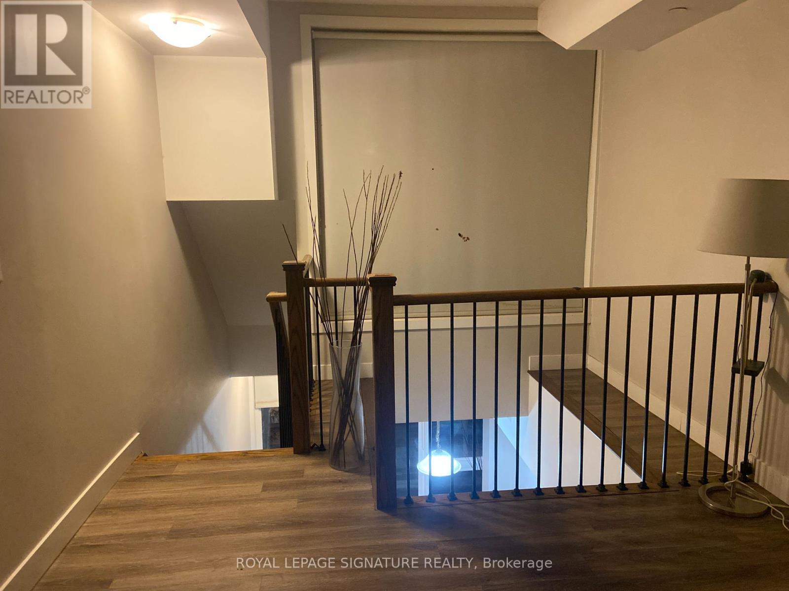 Photo 17 of 402 335 College Street, Toronto ON